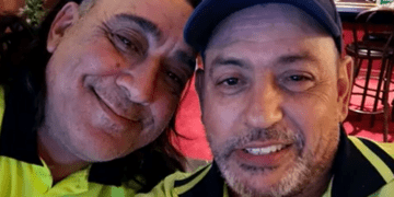 Мужчина борется за жизнь после предполагаемого нападения возле паба в Сиднее