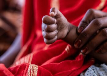 Массовая стрельба в южноафриканском баре унесла жизни 12 человек, в том числе троих детей Массовая стрельба в южноафриканском баре унесла жизни 12 человек, в том числе троих детей