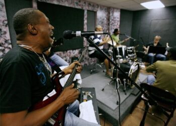 Мексика направит в США больше воды, но не сразу, заявил президент Шейнбаум.