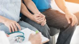 Мой выкидыш был для меня очень тяжелым испытанием, пока я не поняла, что мне не нужно переживать это в одиночку.