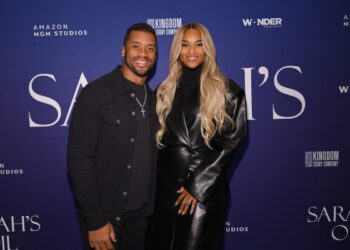 Рассел Уилсон и Сиара сделали потрясающее пожертвование детской больнице: «Это лучше, чем любой тачдаун или трофей». Рассел Уилсон и Сиара сделали потрясающее пожертвование детской больнице: «Это лучше, чем любой тачдаун или трофей».