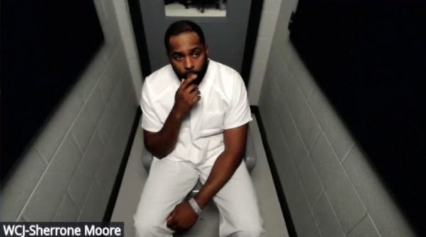 Увольнение Шеррон Мур и его шокирующие последствия поднимают сложные вопросы о культуре спортивного департамента Мичиганского университета.