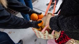 Запрет на продажу газированных напитков, конфет и других продуктов питания по программе SNAP вступает в силу в пяти штатах с 1 января.