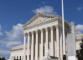 Верховный суд разделился во мнениях относительно инициативы Республиканской партии по снятию ограничений на расходы на избирательную кампанию