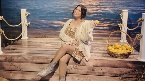 Жительница Сиднея заработала целое состояние на написании книг, о которых ей никогда не разрешают говорить.