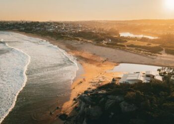 Сидней будет страдать от новой волны тепла, в девяти регионах вводится полный запрет на разведение огня