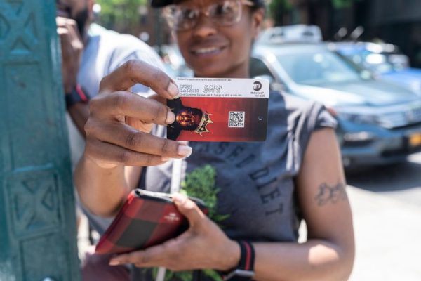 Конец пути: легендарная нью-йоркская карта MetroCard скоро перестанет работать.