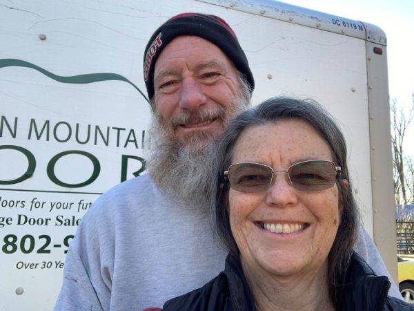 После истечения срока действия основных субсидий в рамках Закона о доступном здравоохранении (ACA) владельцы малых предприятий останутся без медицинской страховки.