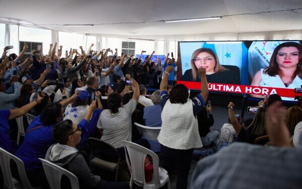 Кандидат, поддержанный Трампом, Насри Асфура объявлен победителем президентских выборов в Гондурасе.
