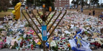 В новом опросе выяснилось, кого австралийцы обвиняют в терроризме.