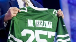 6 вопросов, на которые будут даны ответы в первые выходные плей-офф НФЛ. 6 вопросов, на которые будут даны ответы в первые выходные плей-офф НФЛ.