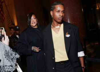 A$AP Rocky вспоминает, как его мама хотела, чтобы он расстался со своей бывшей девушкой и начал встречаться с Рианной.