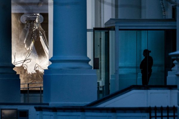 Американское поле битвы: Разрушитель – Как первый год правления Трампа меняет столицу страны