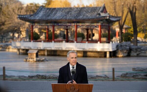 Анализ: Лидер Канады покидает Китай, объявляя об успехе, но Трамп остается в тени.