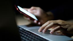 Apple объединяется с Google Gemini для создания Siri на основе искусственного интеллекта.