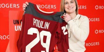 В стремлении Канады снизить свою зависимость от США, её лидер посетит Китай для восстановления связей.