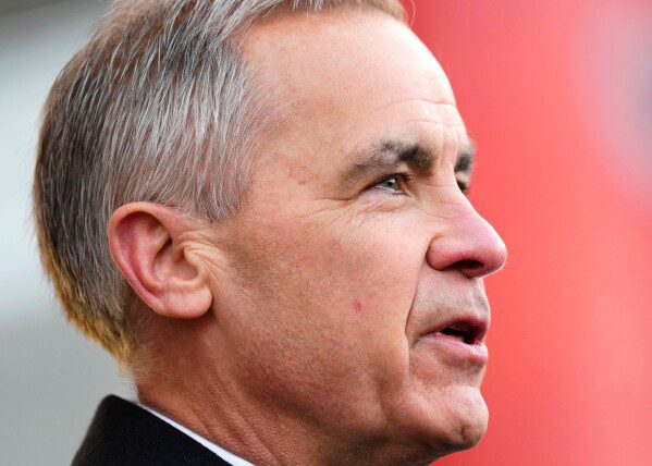 В стремлении Канады снизить свою зависимость от США, её лидер посетит Китай для восстановления связей.