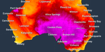 Австралийцы изнывали от изнуряющей жары в длинные выходные.