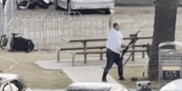 Герой Бонди рассказал о своей «травме» после просмотра видеозаписи столкновения со стрелком.