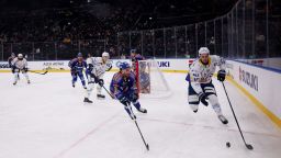 Женская сборная Канады по скелетону столкнулась с критикой и обвинениями в манипулировании результатами соревнований со стороны соперниц после турнира.