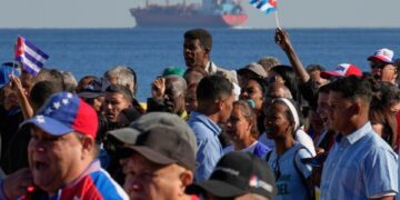 Кубу ждет неопределенное будущее после того, как США свергли венесуэльского лидера Мадуро.