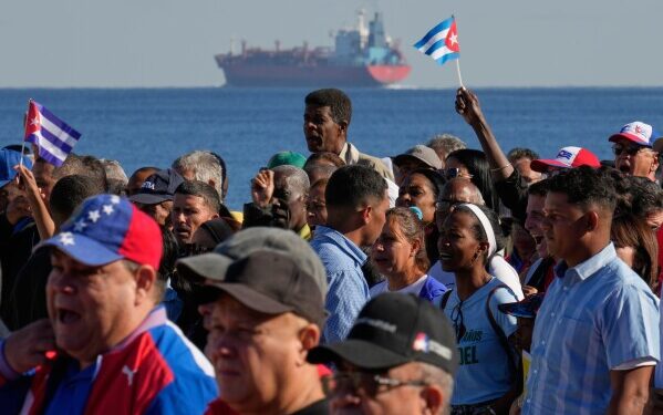 Кубу ждет неопределенное будущее после того, как США свергли венесуэльского лидера Мадуро.