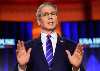 Дания и Гренландия заявляют, что суверенитет не подлежит обсуждению после отмены Трампом тарифов.