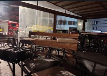 В результате пожара в баре швейцарского альпийского курорта во время празднования Нового года погибли десятки человек, еще 100 получили ранения.