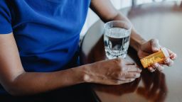 Первыми на CNN сообщили: неинвазивные методы лечения депрессии с помощью воздействия на мозг оказались эффективными.