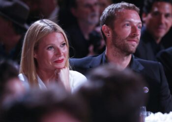 Гвинет Пэлтроу заявила, что ее уволили из фильма из-за негативной реакции на «осознанное расставание» с Крисом Мартином: «Для людей это было очень личным». Гвинет Пэлтроу заявила, что ее уволили из фильма из-за негативной реакции на «осознанное расставание» с Крисом Мартином: «Для людей это было очень личным».