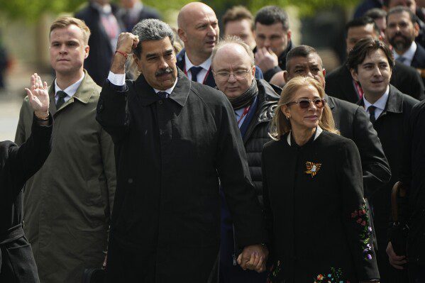 Как кокаин и коррупция привели к предъявлению обвинений Мадуро