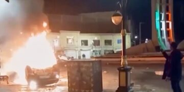 Изгнанный наследный принц Ирана становится значимой фигурой в протестах спустя десятилетия после того, как покинул свою родину.