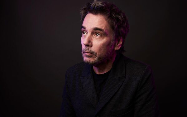 Жан-Мишель Жарр вспоминает астронавта «Челленджера» Рона Макнейра и выступление, которое так и не состоялось. Жан-Мишель Жарр вспоминает астронавта «Челленджера» Рона Макнейра и выступление, которое так и не состоялось.