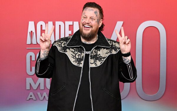 Джелли Ролл утверждает, что друзьям его дочери Бэйли не разрешали приходить в гости из-за его татуировок на лице.