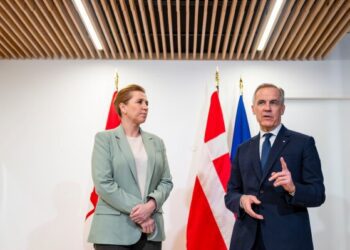 Судья освободил от тюремного заключения законодателя штата Теннесси по делу о коррупции, в рамках которого Трамп помиловал бывшего спикера и его помощника.