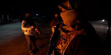 «Полностью лишены гражданства»: изнутри лагеря для задержанных женщин и детей, связанных с ИГИЛ, на фоне нарастающей неопределенности в Сирии.