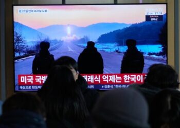 Ким Чен Ын заявил, что на предстоящем съезде партии будут обнародованы планы по укреплению ядерного сдерживания. Ким Чен Ын заявил, что на предстоящем съезде партии будут обнародованы планы по укреплению ядерного сдерживания.