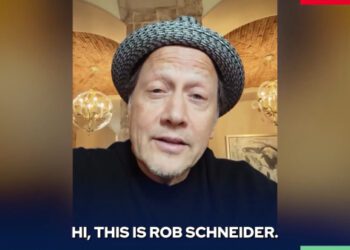 Правые силы по всему миру объединились, чтобы поддержать Орбана в преддверии выборов в Венгрии.