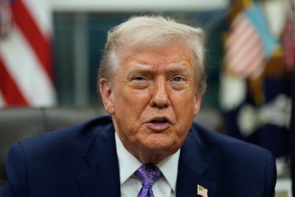 Тысячи людей вышли на марш в Гренландии в поддержку арктического острова, несмотря на угрозы Трампа захватить его.