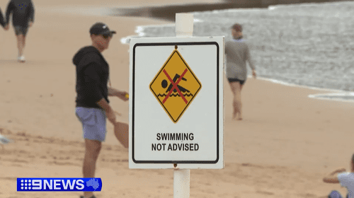 Три человека утонули, двое пропали без вести за 36 часов в Новом Южном Уэльсе.