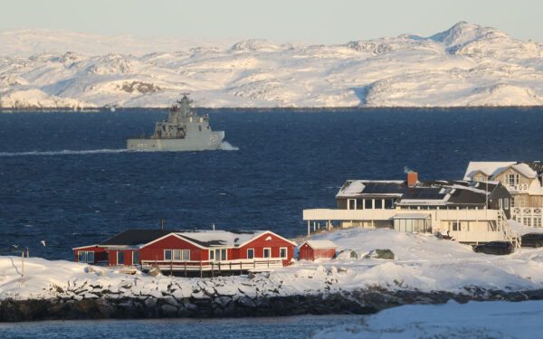 Обменять союз на остров? Это невыгодная сделка.