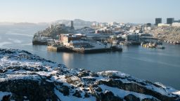 Трамп заявляет, что «все, что меньше», чем контроль США над Гренландией, «неприемлемо».