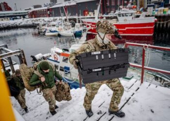 Европейские чиновники заявляют, что Трамп связывает свою позицию по Гренландии с тем, что не получил Нобелевскую премию мира.