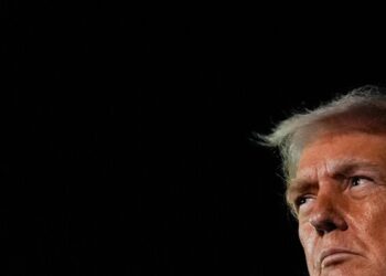 Угрозы Трампа в отношении Гренландии вызвали возмущение в ЕС и стали испытанием для давнего альянса НАТО.