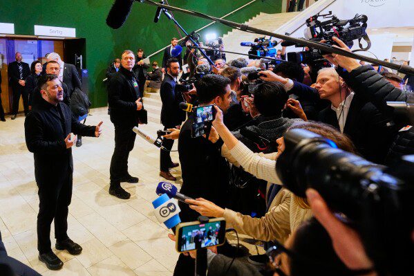 Соглашение США по вопросам безопасности в Украине "на 100% готово" к подписанию, заявил Зеленский.