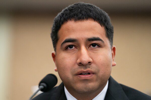 Два корабля ВМС Мексики с гуманитарной помощью пришвартовались в Кубе на фоне энергетической блокады со стороны США.