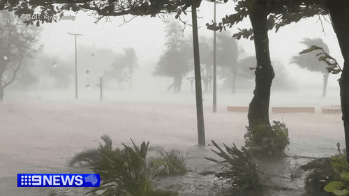 В Австралии проливные дожди всего через несколько недель после рекордной жары.