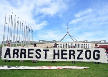 Австралия не будет репатриировать из Сирии 34 женщин и детей, связанных с ИГИЛ.