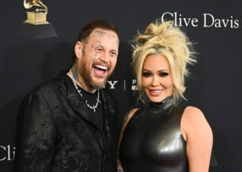 Банни Ксо рассказала, как сильно изменился половой орган Джелли Ролла после похудения: «Он меня убьёт». Банни Ксо рассказала, как сильно изменился половой орган Джелли Ролла после похудения: «Он меня убьёт».