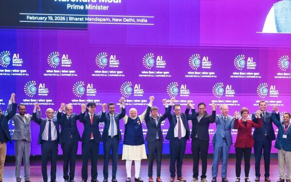 Компания OpenAI, разработчик ChatGPT, рассматривала возможность оповещения канадской полиции о подозреваемом в стрельбе в школе еще несколько месяцев назад. Компания OpenAI, разработчик ChatGPT, рассматривала возможность оповещения канадской полиции о подозреваемом в стрельбе в школе еще несколько месяцев назад.